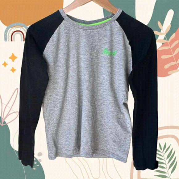 3/$15 Bench size 11/12 long sleeve shirt - Picture 1 of 4